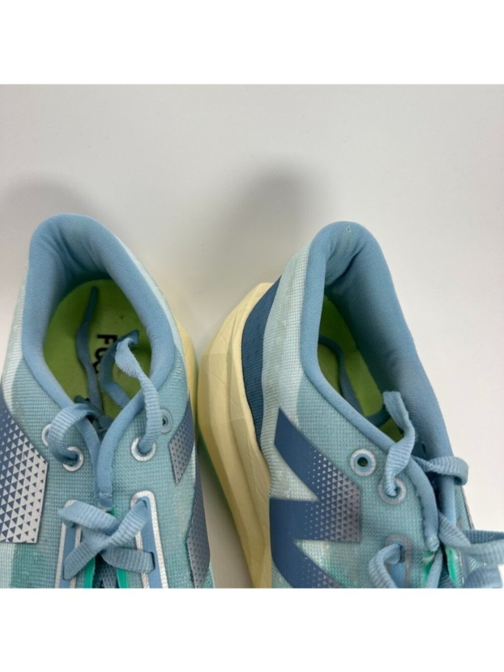 New Balance Fuelcell Rebel v4 Shoes Womens Size 9 Blue Running Cushioned - Picture 5 of 10